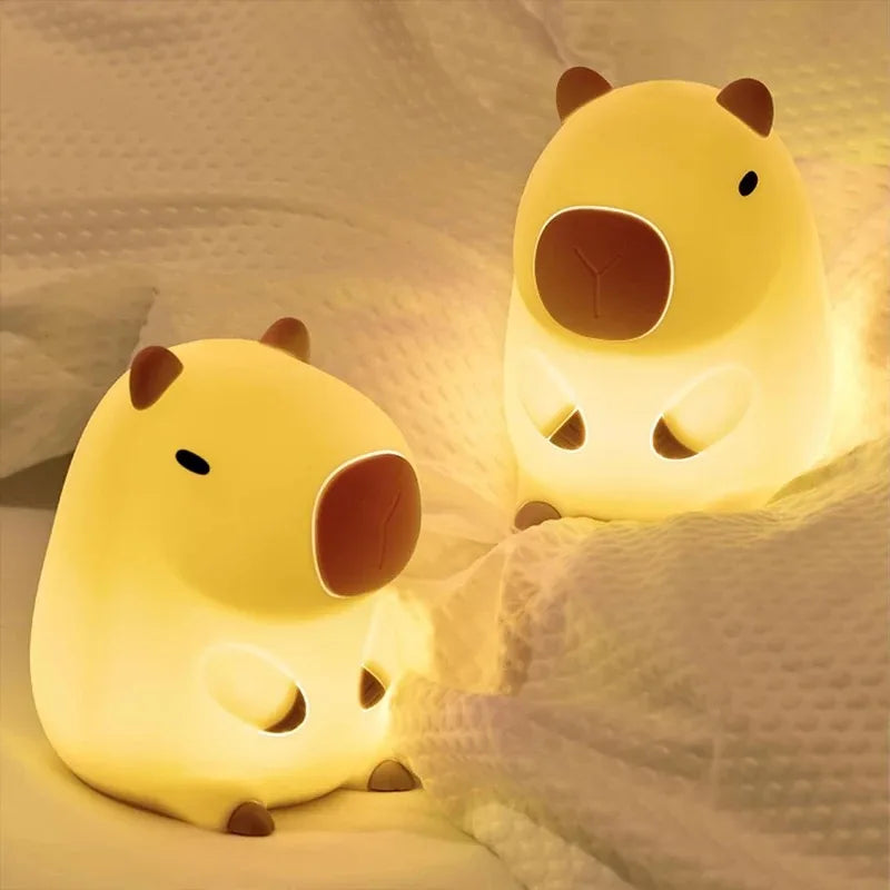 Bonita luz de noche de capibara con forma de mascota, bonita lámpara de silicona con dibujos animados para dormir, creativa, para la habitación