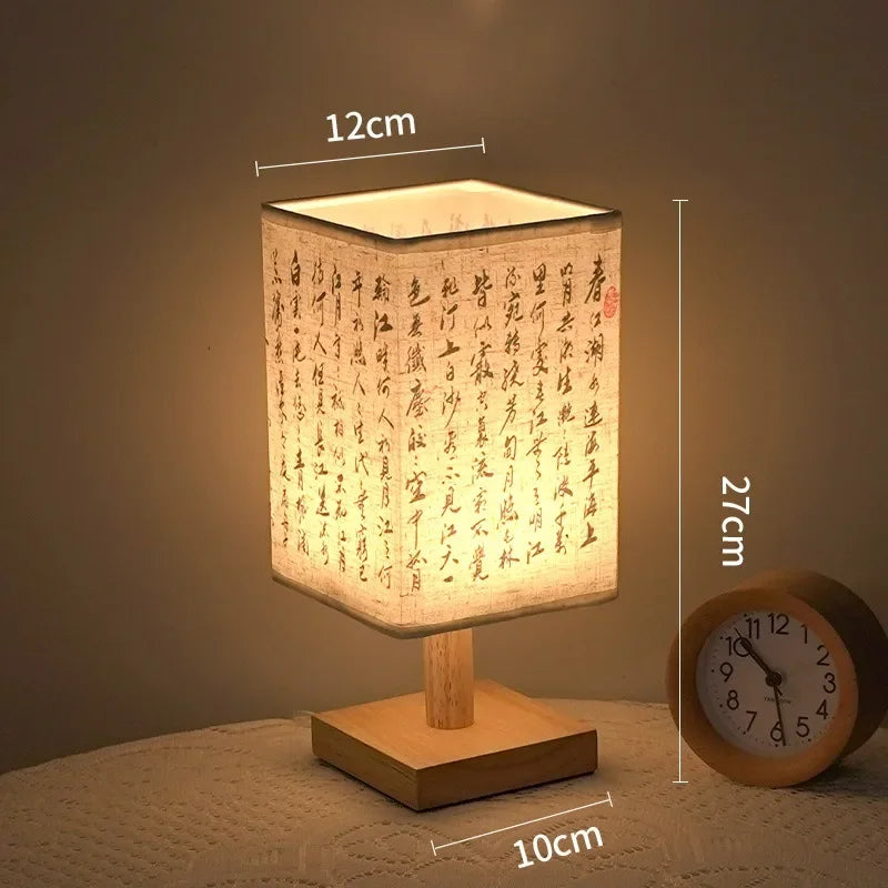 Lámparas de mesa decorativas LED de estilo chino simple, con enchufe regulable, luz nocturna de tela, lámpara cuadrada para dormitorio