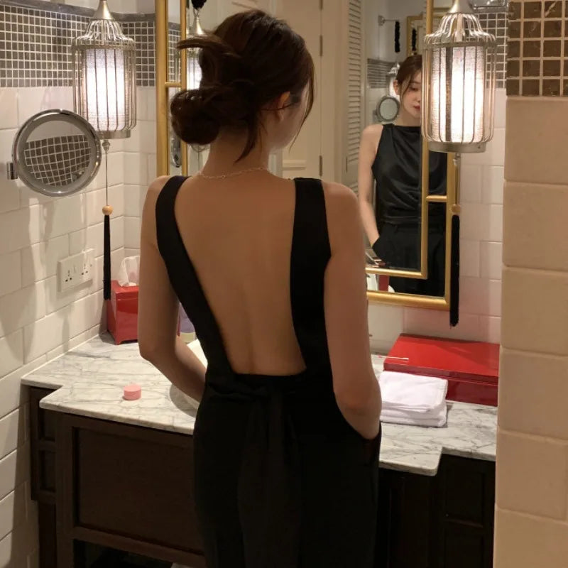 Ropa femenina sexy sin espalda para mujer 2025, top nuevo sin mangas con cuello redondo, camisetas y camisolas elegantes de verano